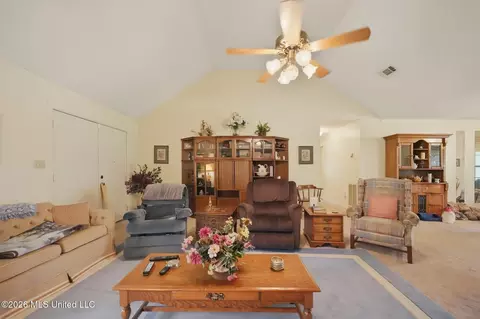 6077 N Mcraven Rd, Jackson, MS 39209 photo 7