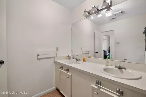 6077 N Mcraven Rd, Jackson, MS 39209 photo 31