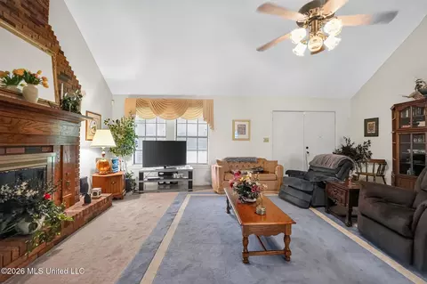 6077 N Mcraven Rd, Jackson, MS 39209 photo 9