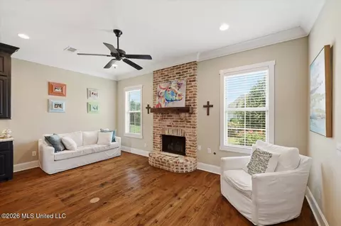 Living - 104 Camden Trl, Madison, MS 39110 photo 5 of 5