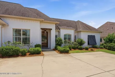 Exterior - 104 Camden Trl, Madison, MS 39110 photo 4 of 9