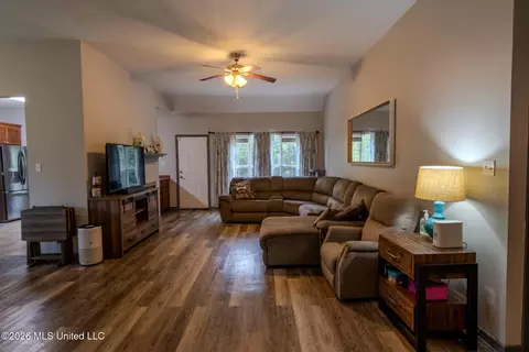 21645 E Ridge Dr, Saucier, MS 39574 photo 15