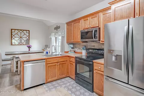 Kitchen - 21645 E Ridge Dr, Saucier, MS 39574 photo 1 of 2
