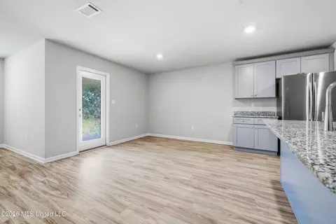 Living - 1006 Enclave Cir, Long Beach, MS 39560 photo 4 of 4