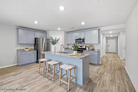 Other - 1006 Enclave Cir, Long Beach, MS 39560 photo 4 of 13