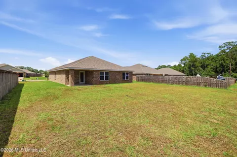 Exterior - 1006 Enclave Cir, Long Beach, MS 39560 photo 4 of 7