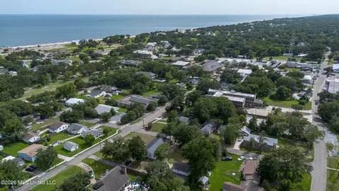 View/Area - 200 E Second St, Long Beach, MS 39560 photo 11 of 11