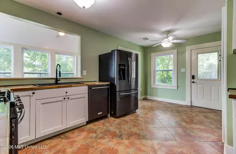 Kitchen - 200 E Second St, Long Beach, MS 39560 photo 5 of 6
