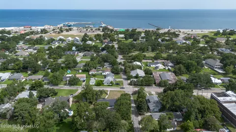 View/Area - 200 E Second St, Long Beach, MS 39560 photo 8 of 11