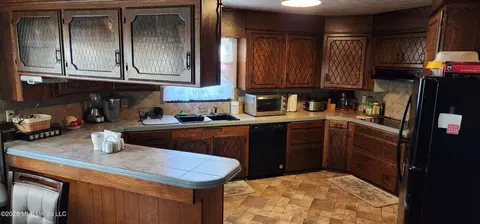 1233 Scots Gln, Jackson, MS 39204 photo 9