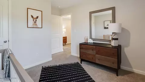 Entry Way - 116 Pine St, Byhalia, MS 38611 photo 4 of 4
