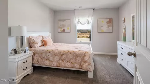 Bedroom - 116 Pine St, Byhalia, MS 38611 photo 4 of 5