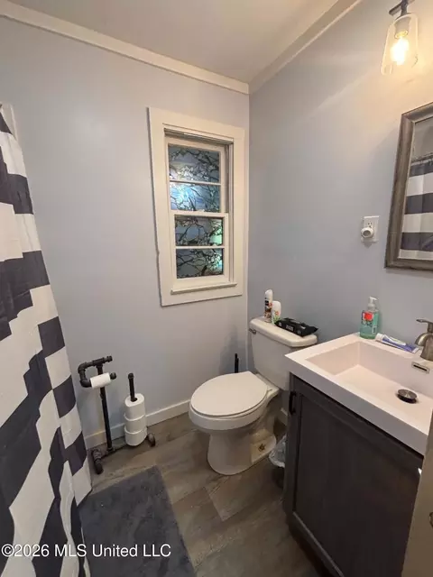Bath - 1047 Pearl Valley Rd, Wesson, MS 39191 photo 1 of 1