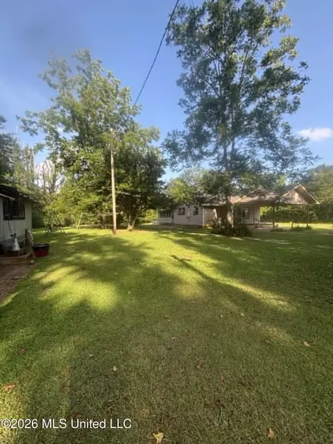 Exterior - 1047 Pearl Valley Rd, Wesson, MS 39191 photo 15 of 15