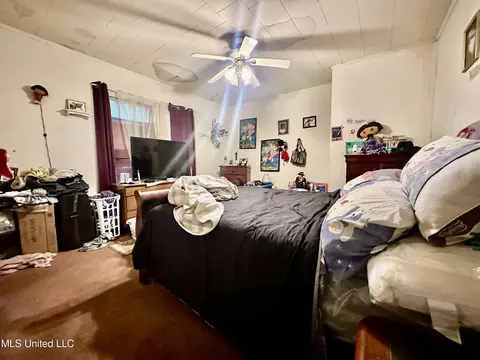 Bedroom - 513 S 5th St, Mccomb, MS 39648 photo 5 of 9