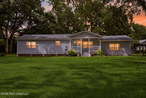 75 Odis Myrick Rd, Poplarville, MS 39470