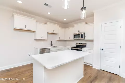Other - 7671 John Elliott Ln, Hernando, MS 38632 photo 2 of 7