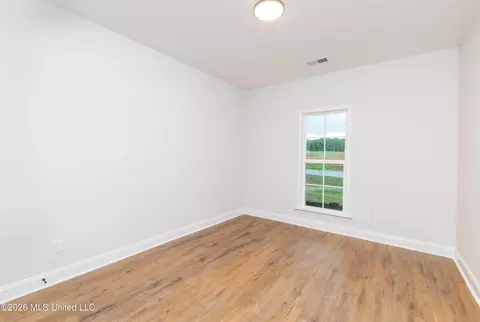 Bedroom - 7671 John Elliott Ln, Hernando, MS 38632 photo 5 of 7
