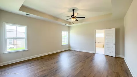 Bedroom - 7671 John Elliott Ln, Hernando, MS 38632 photo 1 of 7