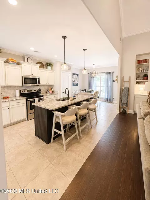 Entry Way - 3425 Tates Way, Hernando, MS 38632 photo 3 of 7
