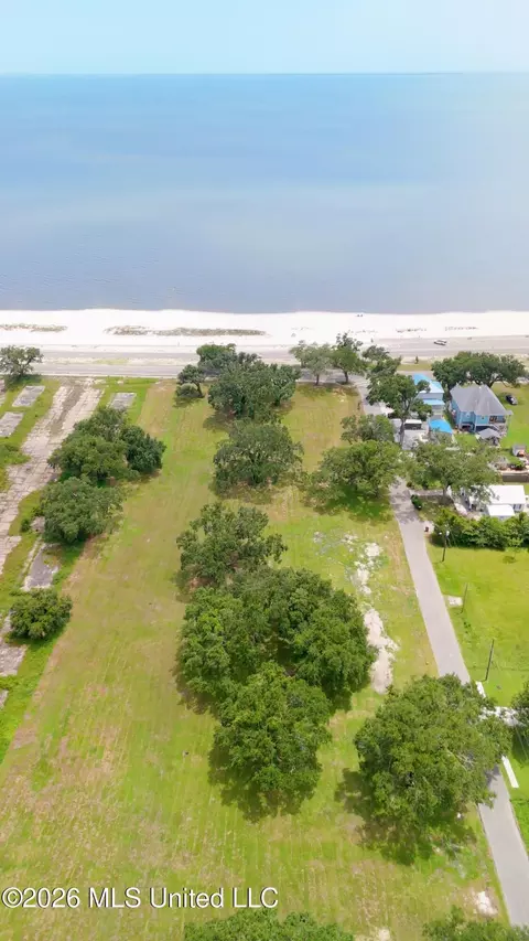 W Beach Boulevard, Long Beach, MS 39560 photo 18