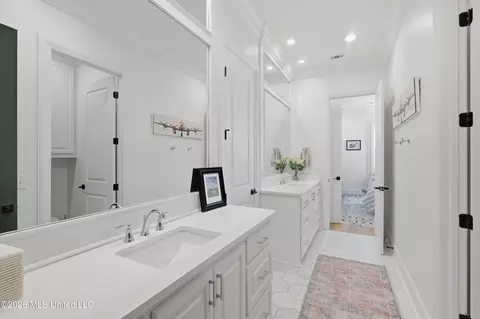 Entry Way - 124 N Natchez Dr, Madison, MS 39110 photo 5 of 5