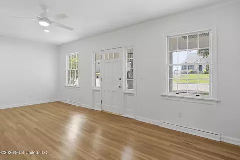1224 E Fortification St, Jackson, MS 39202 photo 5
