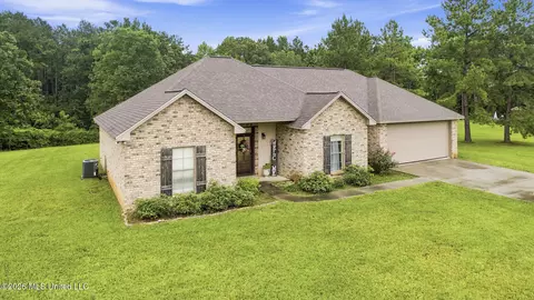 1059 Winding Rd, Summit, MS 39666 photo 1
