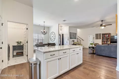 Entry Way - 711 Beckett Cv, Hernando, MS 38632 photo 1 of 3