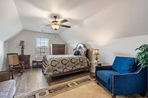 Bedroom - 711 Beckett Cv, Hernando, MS 38632 photo 4 of 8