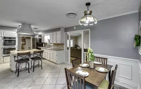 Dining - 245 Mackey Dr, Madison, MS 39110 photo 5 of 6