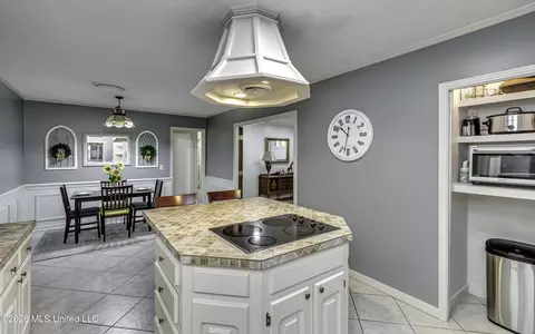 Kitchen - 245 Mackey Dr, Madison, MS 39110 photo 3 of 4