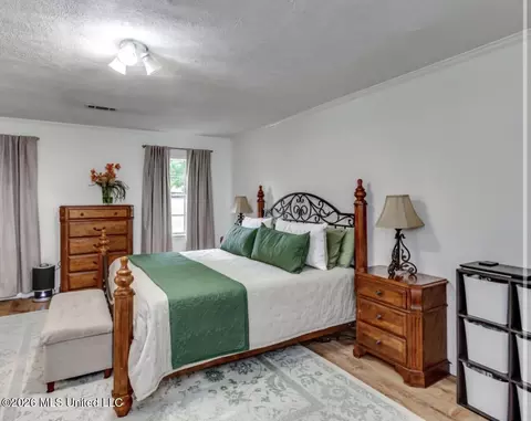 Bedroom - 245 Mackey Dr, Madison, MS 39110 photo 4 of 5