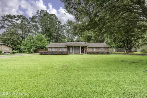 Exterior - 245 Mackey Dr, Madison, MS 39110 photo 1 of 14