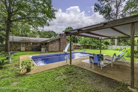 Exterior - 245 Mackey Dr, Madison, MS 39110 photo 9 of 14