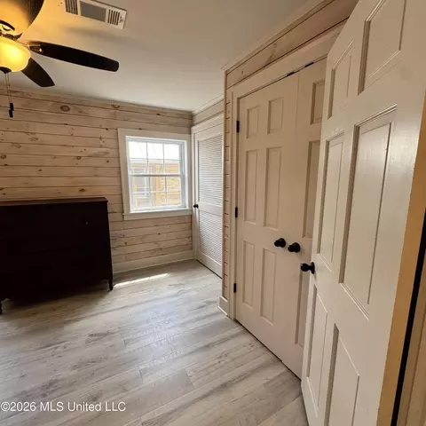 Other - 207 S Commerce St, Natchez, MS 39120 photo 1 of 10
