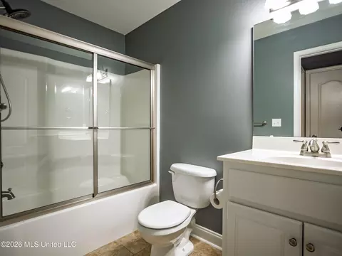 Bath - 229 Birch Tree Loop, Oxford, MS 38655 photo 5 of 5