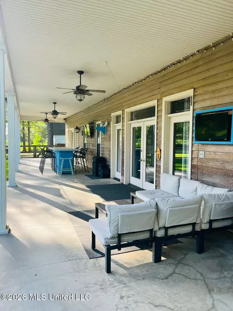 Exterior - 537 N Springlake Cir, Terry, MS 39170 photo 14 of 16