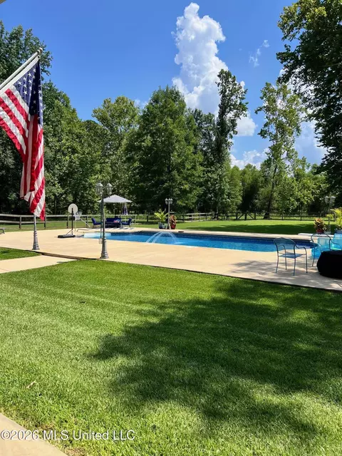 Exterior - 537 N Springlake Cir, Terry, MS 39170 photo 13 of 16