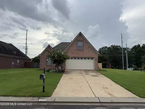 5981 Sheffield Dr, Southaven, MS 38671