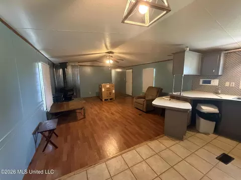 1884 Ranch Town Rd, Hickory Flat, MS 38633 photo 9