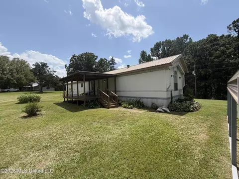1884 Ranch Town Rd, Hickory Flat, MS 38633 photo 6