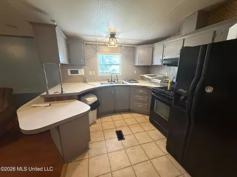 1884 Ranch Town Rd, Hickory Flat, MS 38633 photo 12