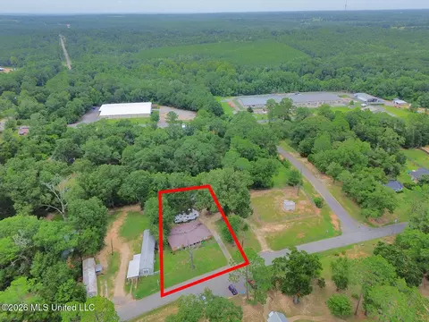 View/Area - 446 Park St, Lucedale, MS 39452 photo 2 of 2