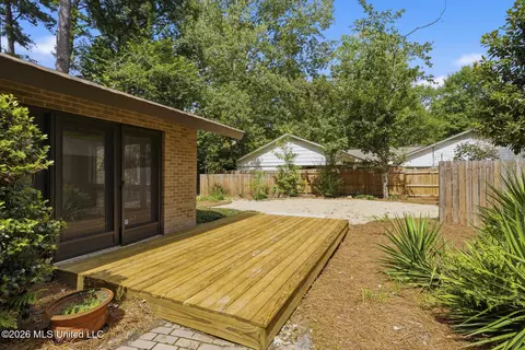 Exterior - 4458 Wedgewood St, Jackson, MS 39211 photo 4 of 8