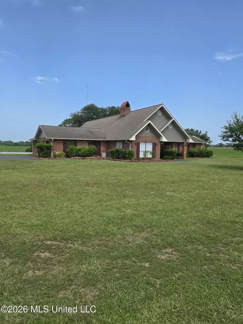 5677 Highway 53, Poplarville, MS 39470