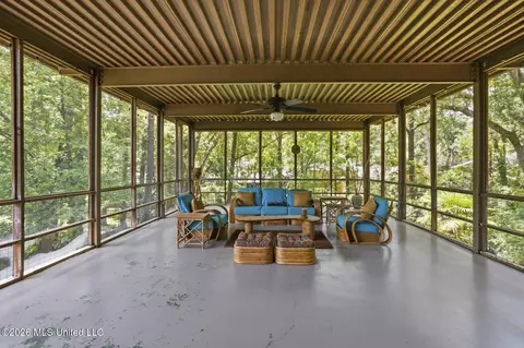 Exterior - 2235 Wild Valley Dr, Jackson, MS 39211 photo 4 of 14