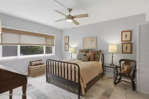 Bedroom - 2235 Wild Valley Dr, Jackson, MS 39211 photo 4 of 4