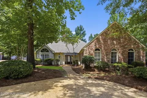 108 Muscadine Hl, Madison, MS 39110