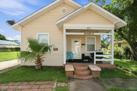 372 Reynoir St, Biloxi, MS 39530
